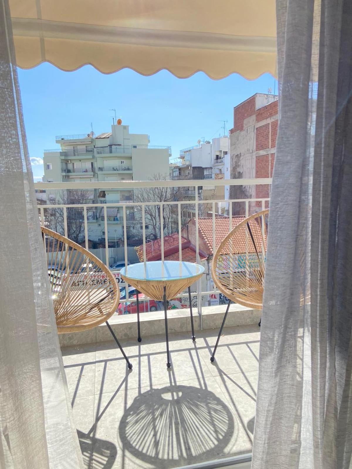 C.15 Vardan'S Apartment Tesalonika Bagian luar foto